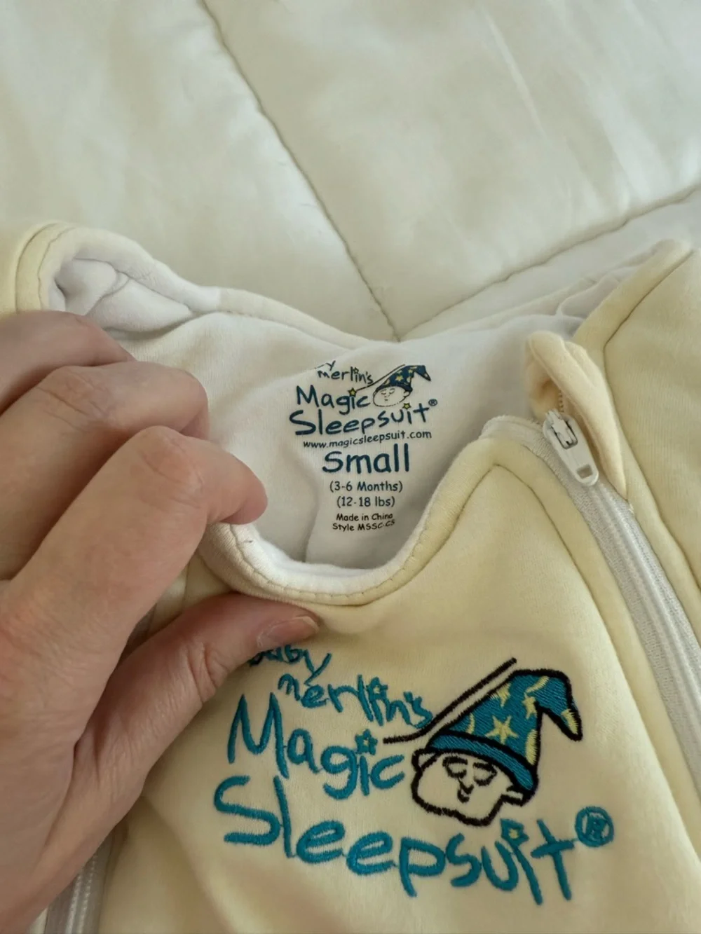 Magic Sleepsuit Lot - Picture 2 of 4